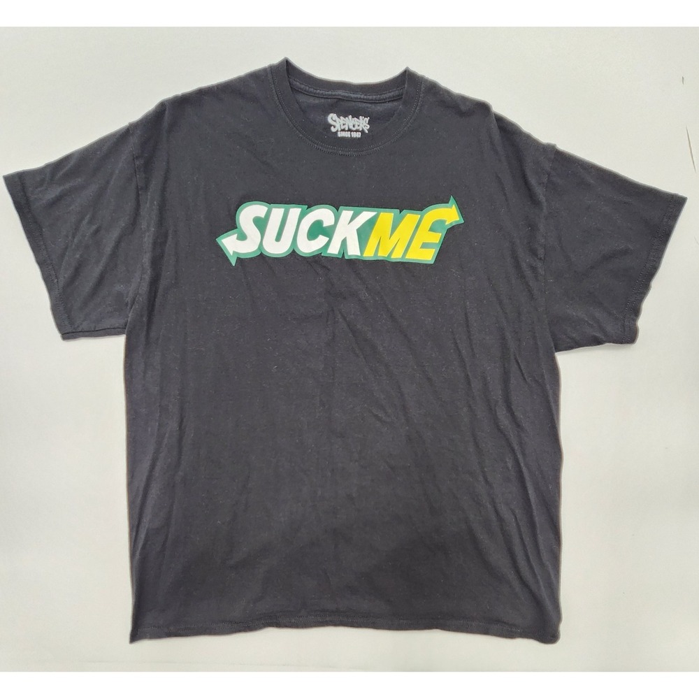 Spencer's "Suck Me" Saying Men's Black T-shirt‎ Tee Size Medium Short Sleeve
